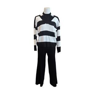 NWT Black & White Two Piece Pant Set Size OZ Small-Large